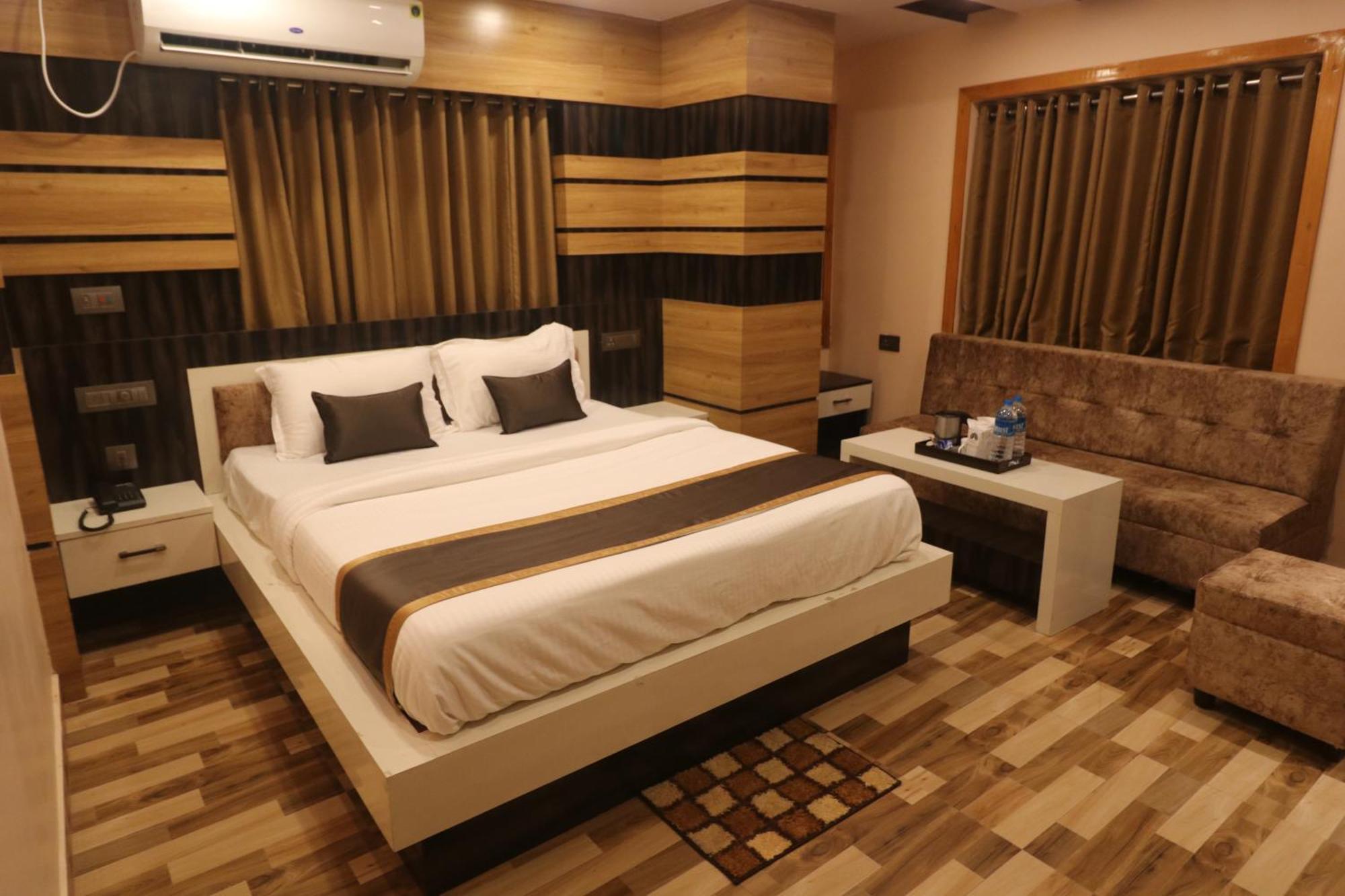 فندق Mohar Residency كولكاتا المظهر الخارجي الصورة