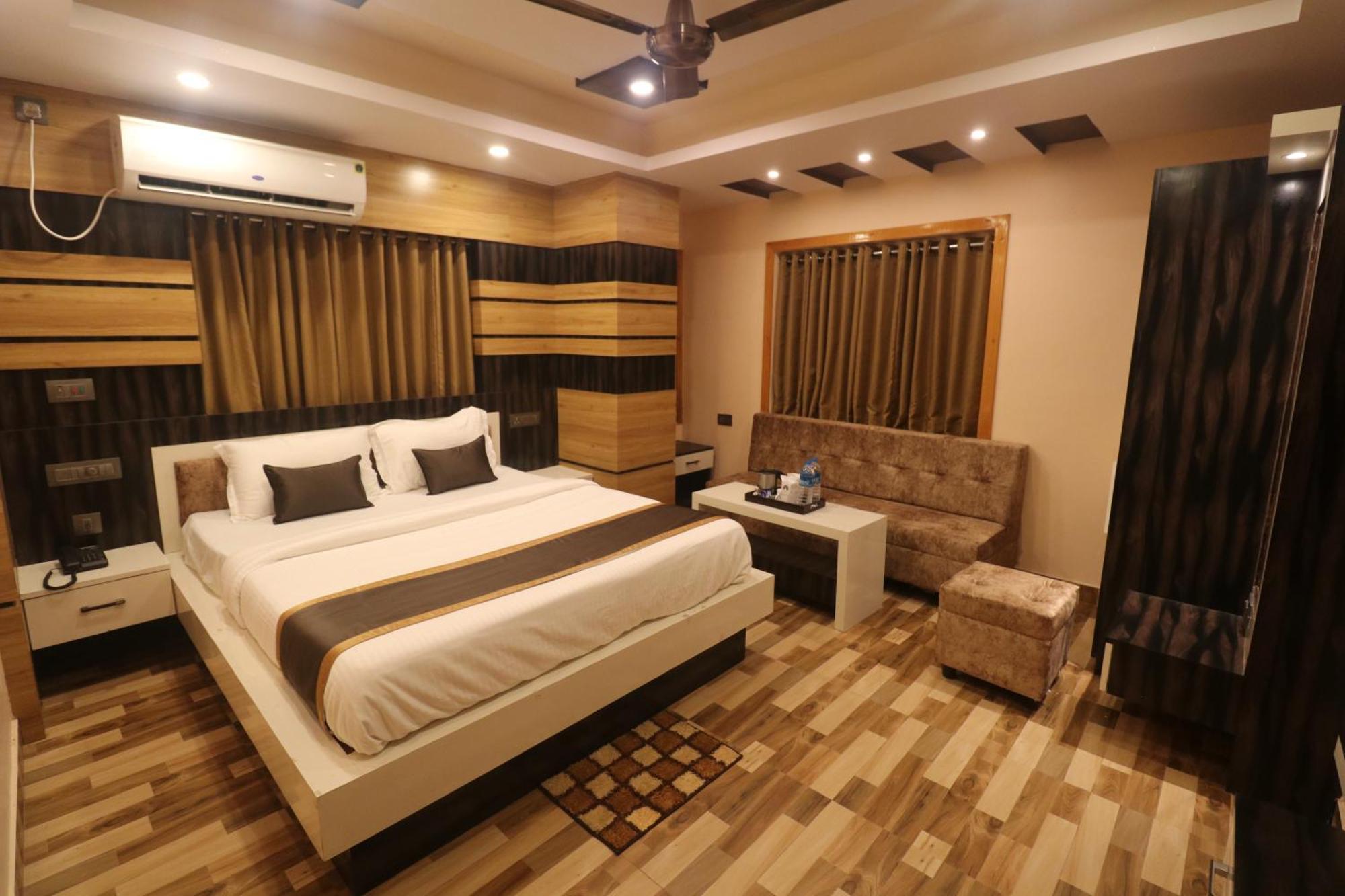 فندق Mohar Residency كولكاتا المظهر الخارجي الصورة